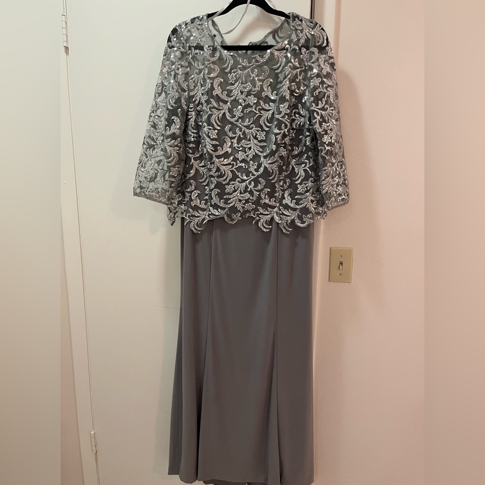 Cachet Gray/Silver Full Sequin Dress